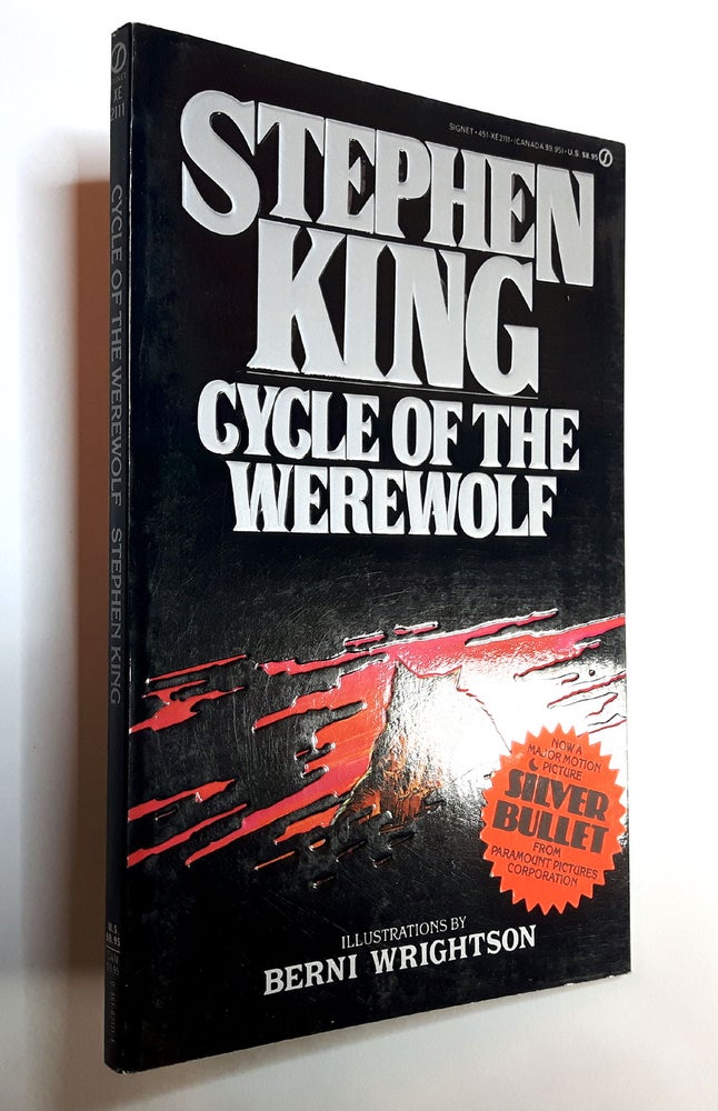 Item #313337 CYCLE OF THE WEREWOLF. Illustrations by Berni Wrightson. Stephen KING.